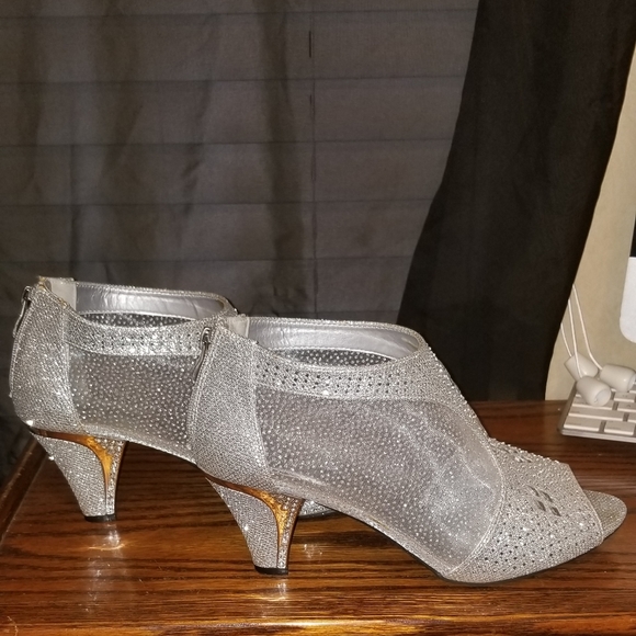 Statutes Shoes Statutes Peep Toe Bootie Poshmark